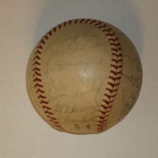 1961 SAN FRANCISCO GIANTS Signed Team Ball SF MAYS, MCCOVEY, MARICHAL 