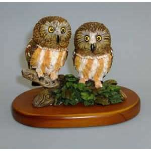  Two Northern Owls Collectible Figurine