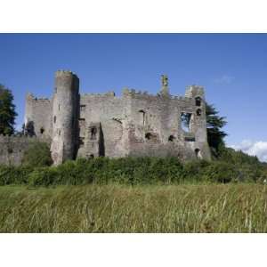  Laugharne Castle, Laugharne, Carmarthenshire, South Wales 