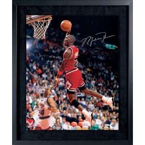  Michael Jordan Autographed Picture   with Hang Time 