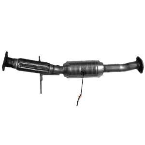  Benchmark BEN93590 Direct Fit Catalytic Converter (CARB 