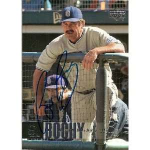  Bruce Bochy Signed San Diego Padres 2006 UD Card Sports 