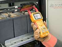  performing basic tasks like measuring wattage, the Fluke 345 