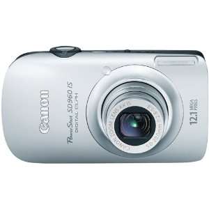   Digital Camera with 28mm Wide Angle 4x Optical Zoom and 2.8 LCD per