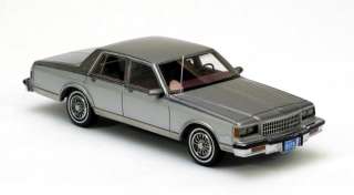 wonderful modelcar CHEVROLET CAPRICE 1985   grey over silver metallic 