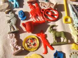 142 Piece Lot Vintage Cracker Jack Gumball Machine Prizes Toys Animals 