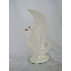  Vintage Creamy White Swan Vase Bud Tall 2553 Everything 