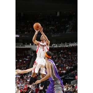 Phoenix Suns v Houston Rockets Courtney Lee by Bill Baptist, 48x72 