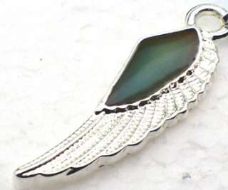 New Mood Color Change Angels Wing Pendant Necklace  