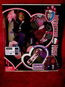 CLAWDEEN WOLF DAUGHTER OF THE WEREWOLF IN SWEET 1600 PARTY 