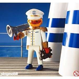  Playmobil 4511 Cruise Ship Captain 1994 Toys & Games