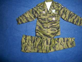SCALE VIETNAM ERA TIGER CAMOFLAGED SPECIAL FORCES UNIFORM FOR A 12 