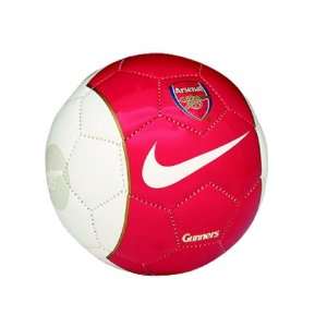 Nike Arsenals Skills Mini Ball 