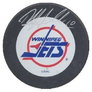  Dale Hawerchuk autographed Hockey Puck (Winnipeg Jets 