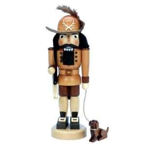   / Seiffener Nussknackerhaus Forest Ranger Nutcracker in Natural Wood