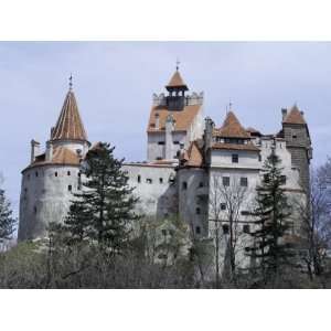  Bran Castle, (Draculas Castle), Bran, Romania, Europe 