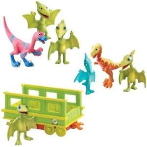 Learning Curve Dinosaur Train   Collectible Tiny with Train Car Plus 6 