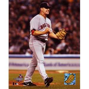  Keith Foulke recording the save, Game 6   04 ALCS , 8x10 