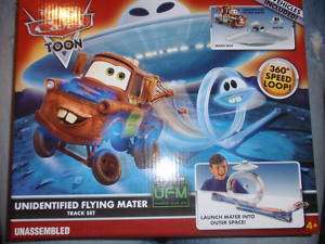 Disney Cars UNIDENTIFIED FLYING MATER UFM playset  