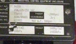 Ashcroft D420B Pressure Switch. 120vac Buna/Brass NEW*Price Reduced 