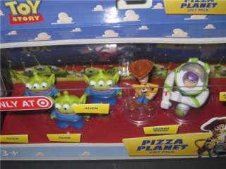 TOY STORY movie TARGET EXCLUSIVE PIZZA PLANET GIFT PACK  