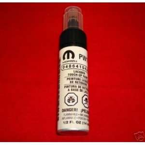  Chrysler / Dodge / Jeep STONE WHITE Touch Up Paint (PW1 