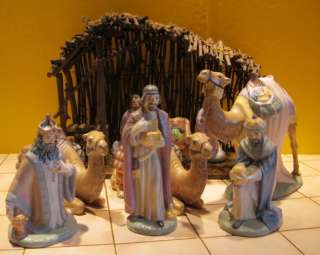Vintage HOLLAND NATIVITY SET Christmas 18 ceramic figurines 7 10 