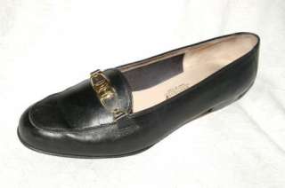   Ferragamo Black Leather Loafers Flats Womens Shoes 8.5 C Wide  