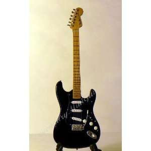  Officially Licensed Mini FenderTM StratocasterTM Black 