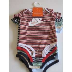  Nike Infant New Born Baby Girl & Boy Lap Shoulder Bodysuit 
