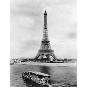  1900? photo View of Eiffel Tower from Passy with riverboat 