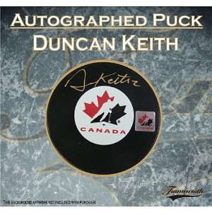  Frameworth Team Canada Duncan Keith Autographed Puck 