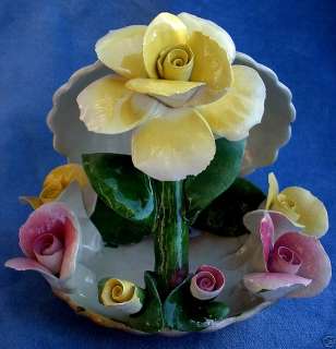 Vintage Italy Capodimonte sea shell roses mint rare  