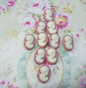 Victorian~ Rose ~ Cameo~Buttons~ Sooooo Sweet (CFB)  