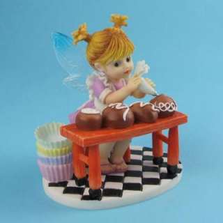 My Little Kitchen Fairies Truffle Artist Fairie 4021008  