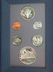 1990 UNITED STATES EISENHOWER PRESTIGE PROOF COIN SET  