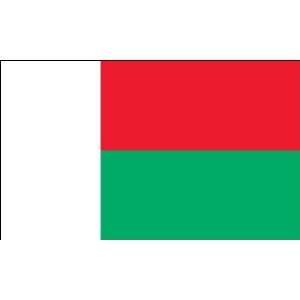  Madagascar Flag 4ft x 6ft Nylon   Outdoor 