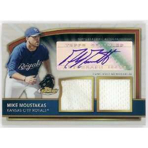  Mike Moustakas 2011 Topps Finest Rookie Autograph Dual 