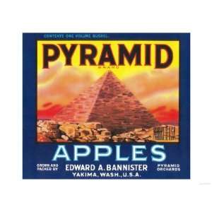Pyramid Apple Label   Yakima, WA Giclee Poster Print 