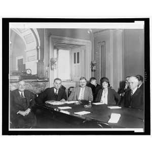   McCormick,Nye,Wagner,Dill,Deneen,committee,1930