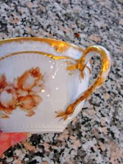 THESE CUP & SAUCERS HAVE A FABULOUS UNUSUAL HAVILAND PATTERN, SO DONT 