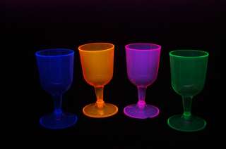 Neon Blacklight Reactive Wine Glasses   20 ct 98382655901  