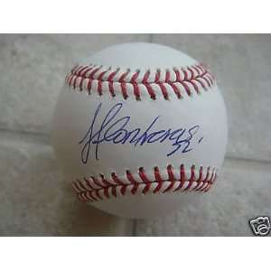 Jose Contreras Signed Ball   Chi Official Ml