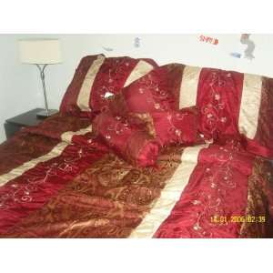 King, 100% Polyester Fiber, High Quality, 1 Comforter, 2 Shams, 1 Bed 