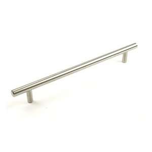  Stainless Collection   Stainless Steel Pull, 736mm center 