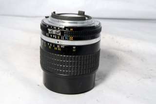 Nikon 105mm f2.5 Lens Ai s Nikkor black manual focus  