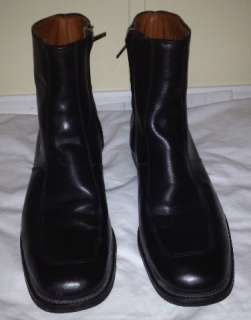 LEATHER UPPERS. RIGHT BOOT HAS MINOR SCRATCHES ON TOE AND ONE SCRATCH 