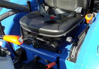 2012 NEW HOLLAND Boomer 30 4WD Compact Tractor  