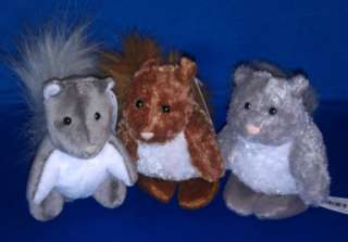 New 4 tall plush Mary Meyer Squirrel finger puppet  
