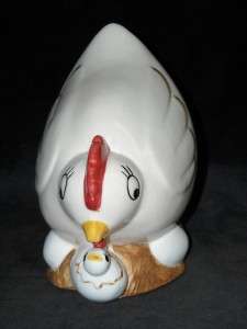 Cute Ceramic Hen Stringholder with Chick and Eggs  